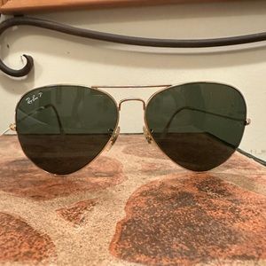 Ray-Ban Polarized Aviator Sunglasses